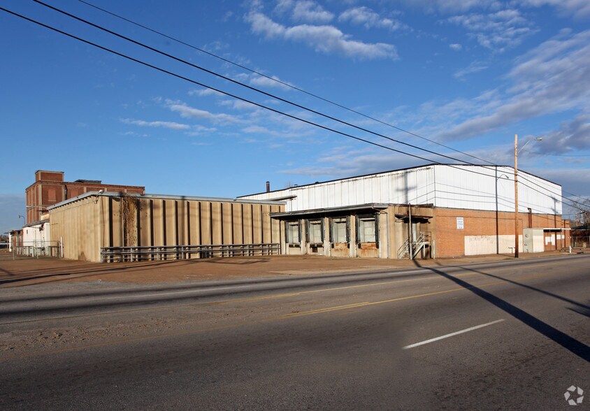 2800 Chelsea Ave, Memphis, TN à vendre - Photo du bâtiment - Image 2 de 2