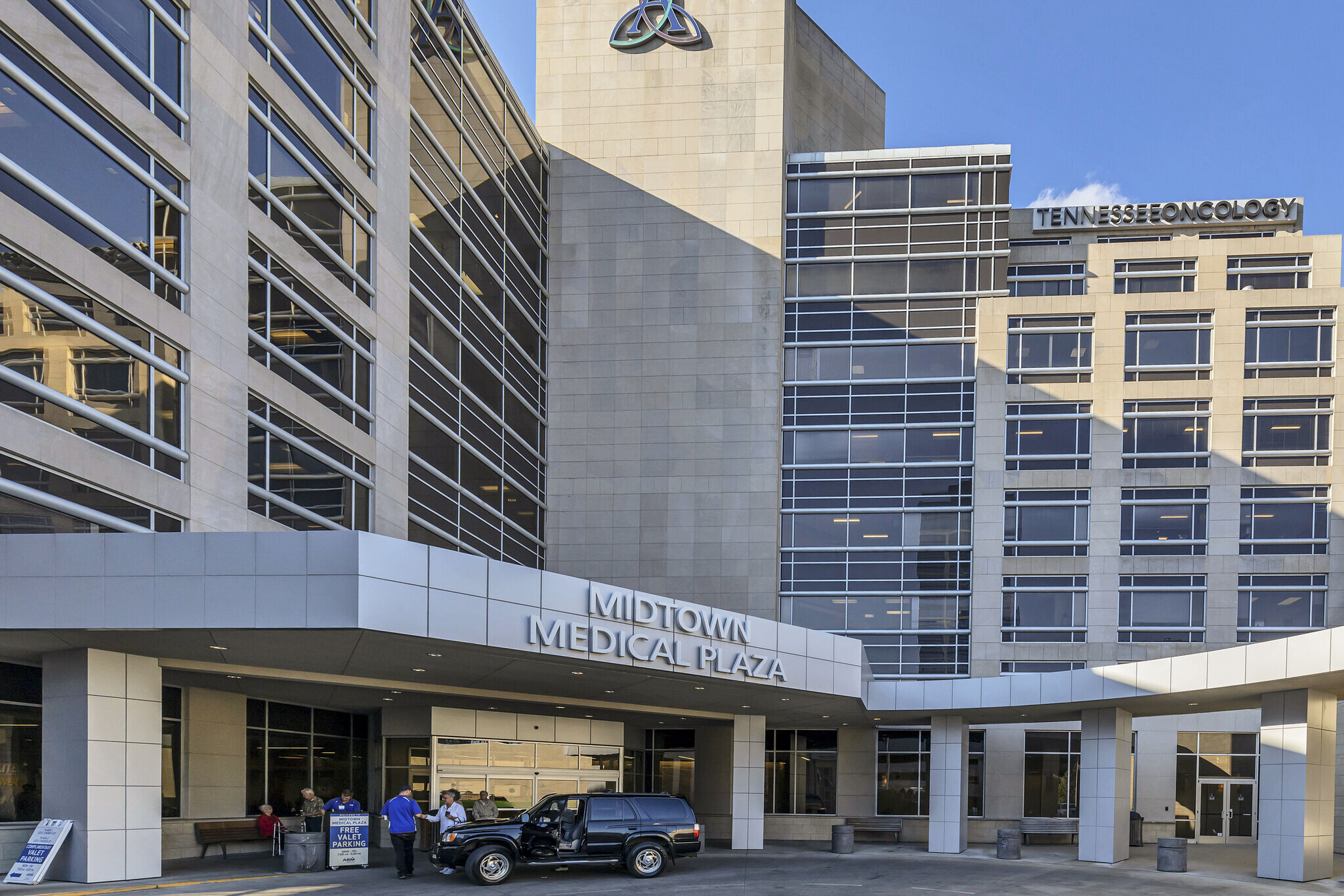 2004 Hayes St, Nashville, TN for lease Primary Photo- Image 1 of 22