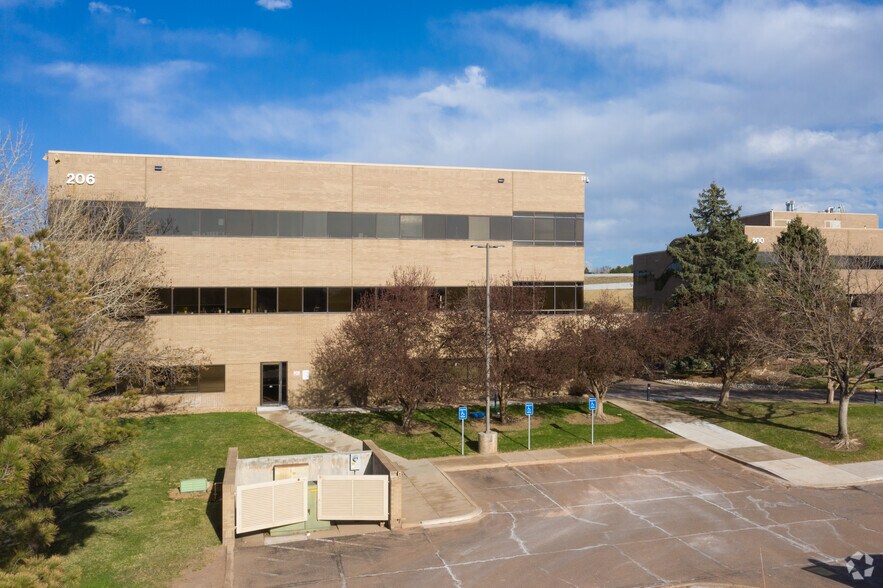 200 W County Line Rd, Highlands Ranch, CO à louer - Photo du bâtiment - Image 2 de 10