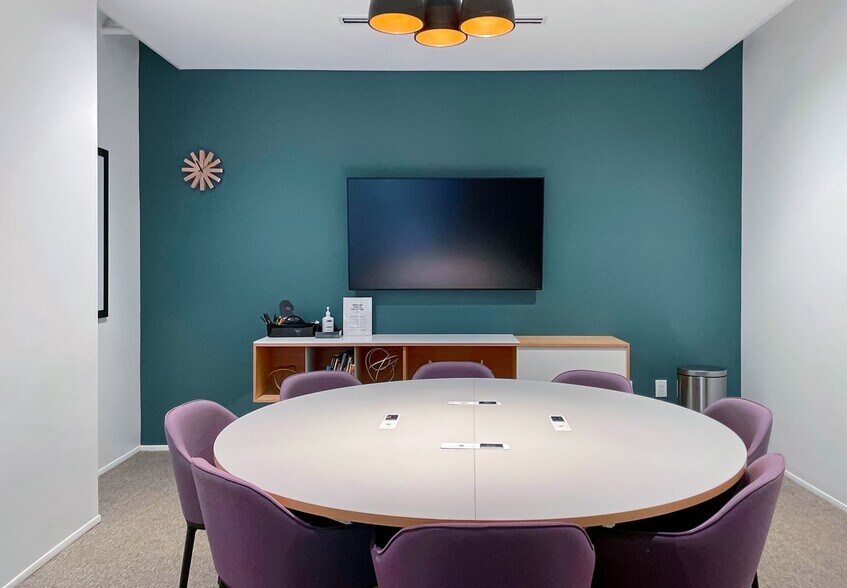 4509 Creedmoor Rd, Raleigh, NC à louer - Photo du bâtiment - Image 1 de 37