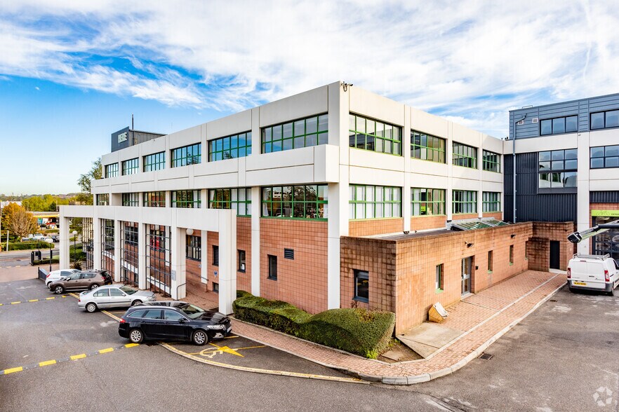 Bath Rd, Bristol à louer - Photo du bâtiment - Image 3 de 17