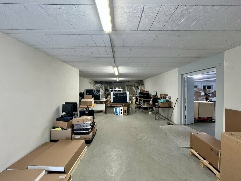 Flex in Saint Ouen L Aumone for lease - Building Photo - Image 3 of 11