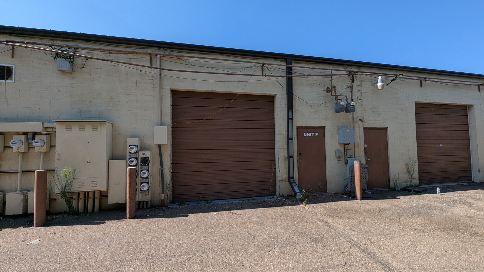 2200 Chambers Rd, Aurora, CO 80011 - Unit F - - Interior Photo - Image 2 of 8