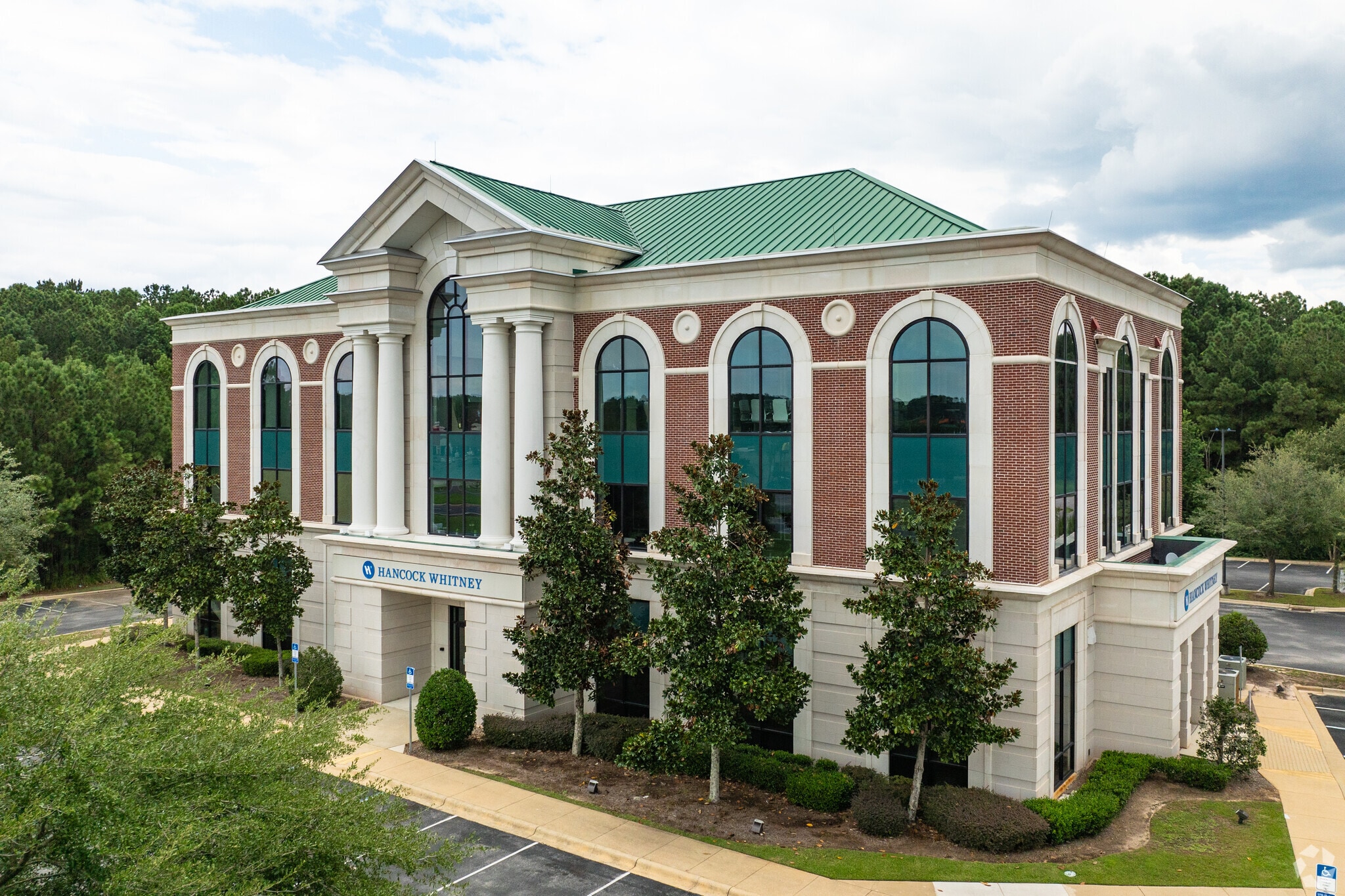 1301 Industrial Dr, Crestview, FL for lease Primary Photo- Image 1 of 29