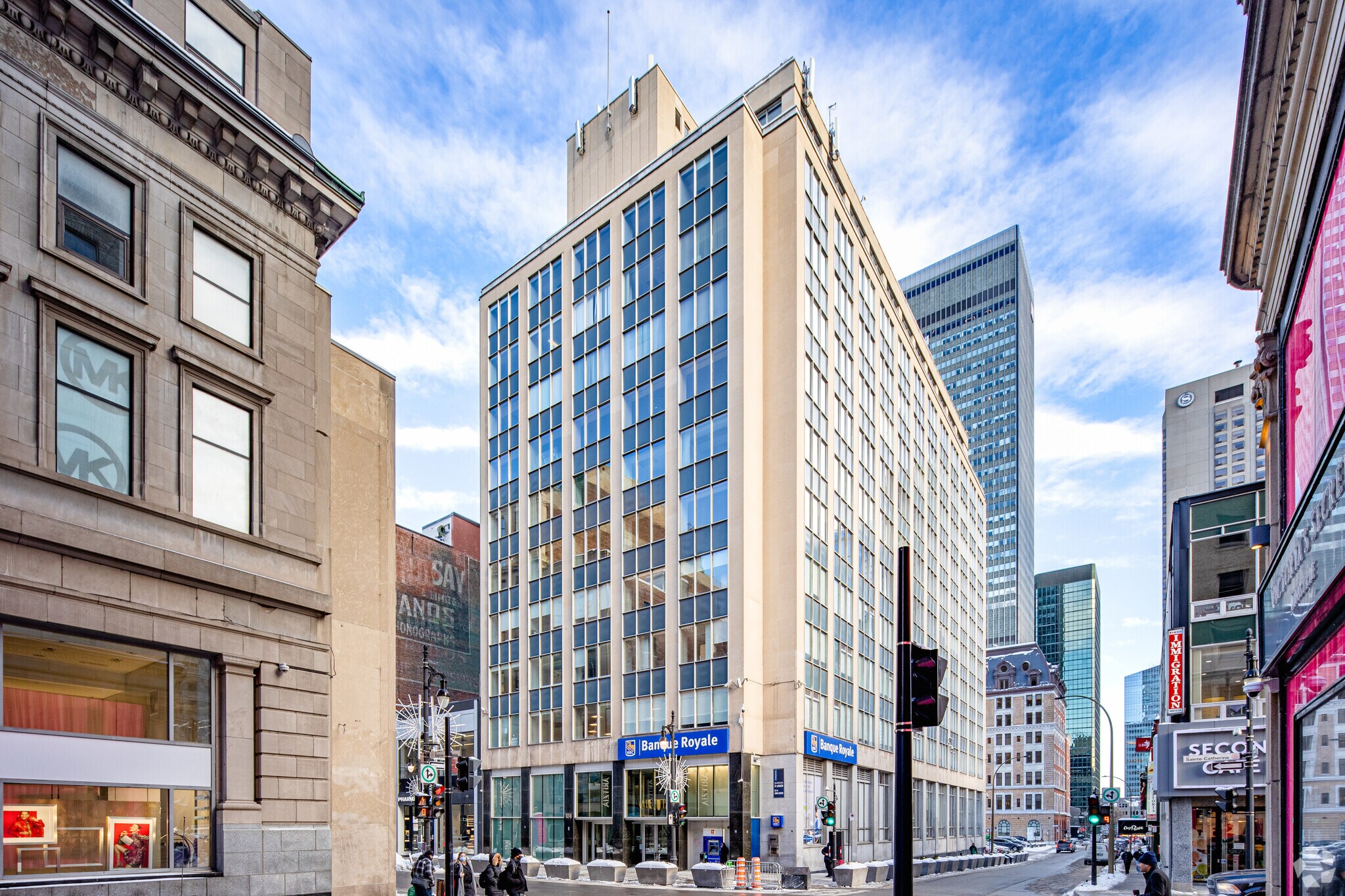 1134-1140 Rue Sainte-Catherine O, Montréal, QC à louer Photo du bâtiment- Image 1 de 4