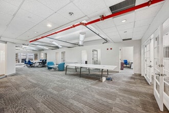 254 W 54th St, New York, NY à louer Photo intérieure- Image 2 de 6