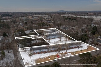 Plus de détails pour 386 17th Ave NE, Hickory, NC - Multi-résidentiel à vendre
