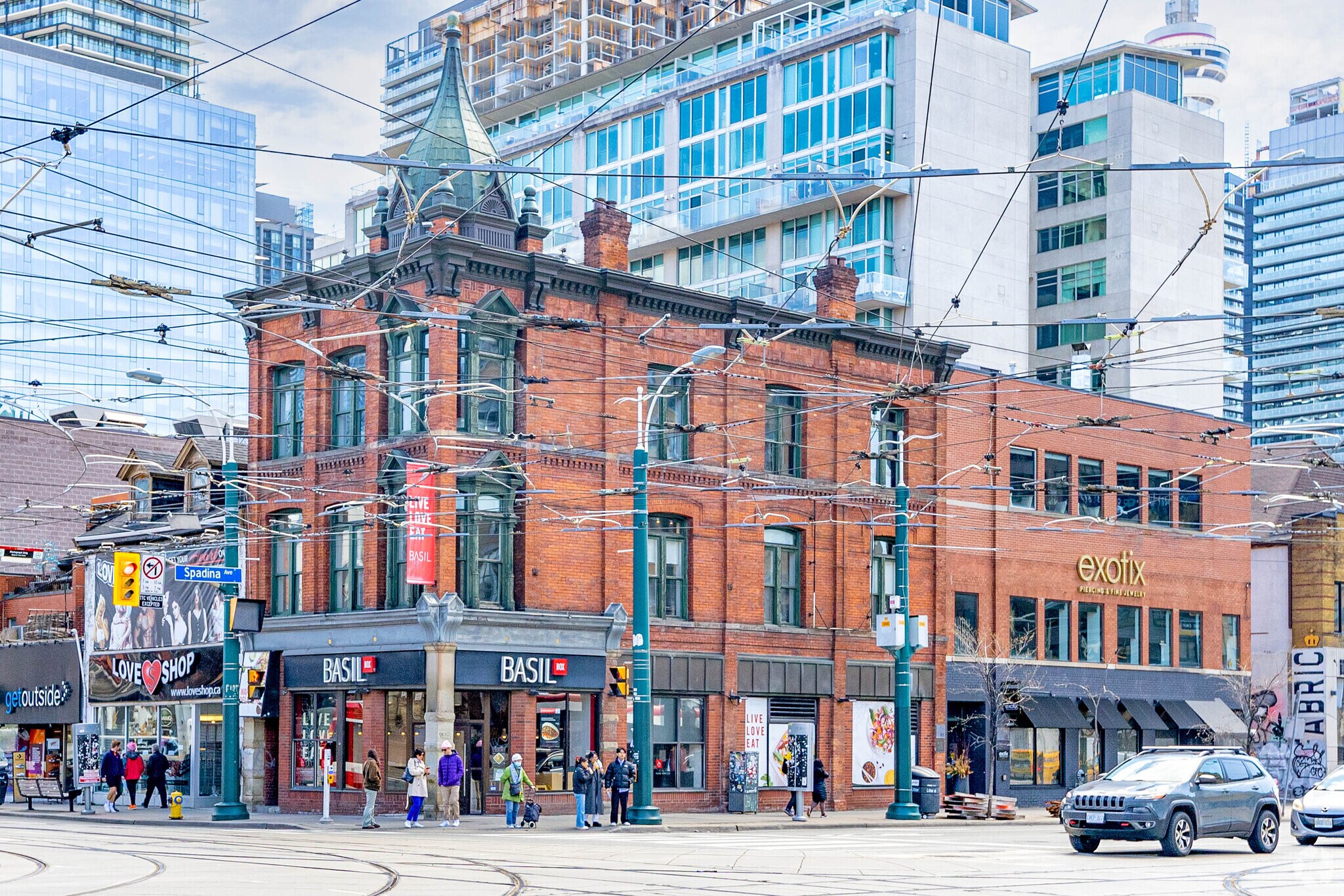 441 Queen St, Toronto, ON for sale Primary Photo- Image 1 of 1