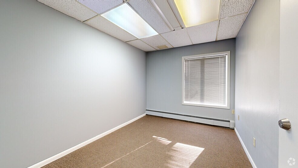 25701 N Lakeland Blvd, Cleveland, OH à vendre - Numérisation 3D de Matterport - Image 2 de 28