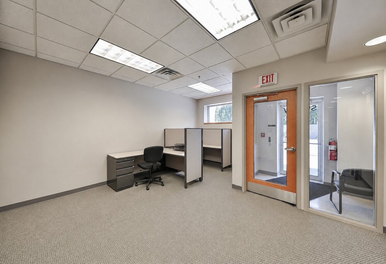 2299 Brodhead Rd, Bethlehem, PA 18020 - Unit V - - Interior Photo - Image 1 of 49