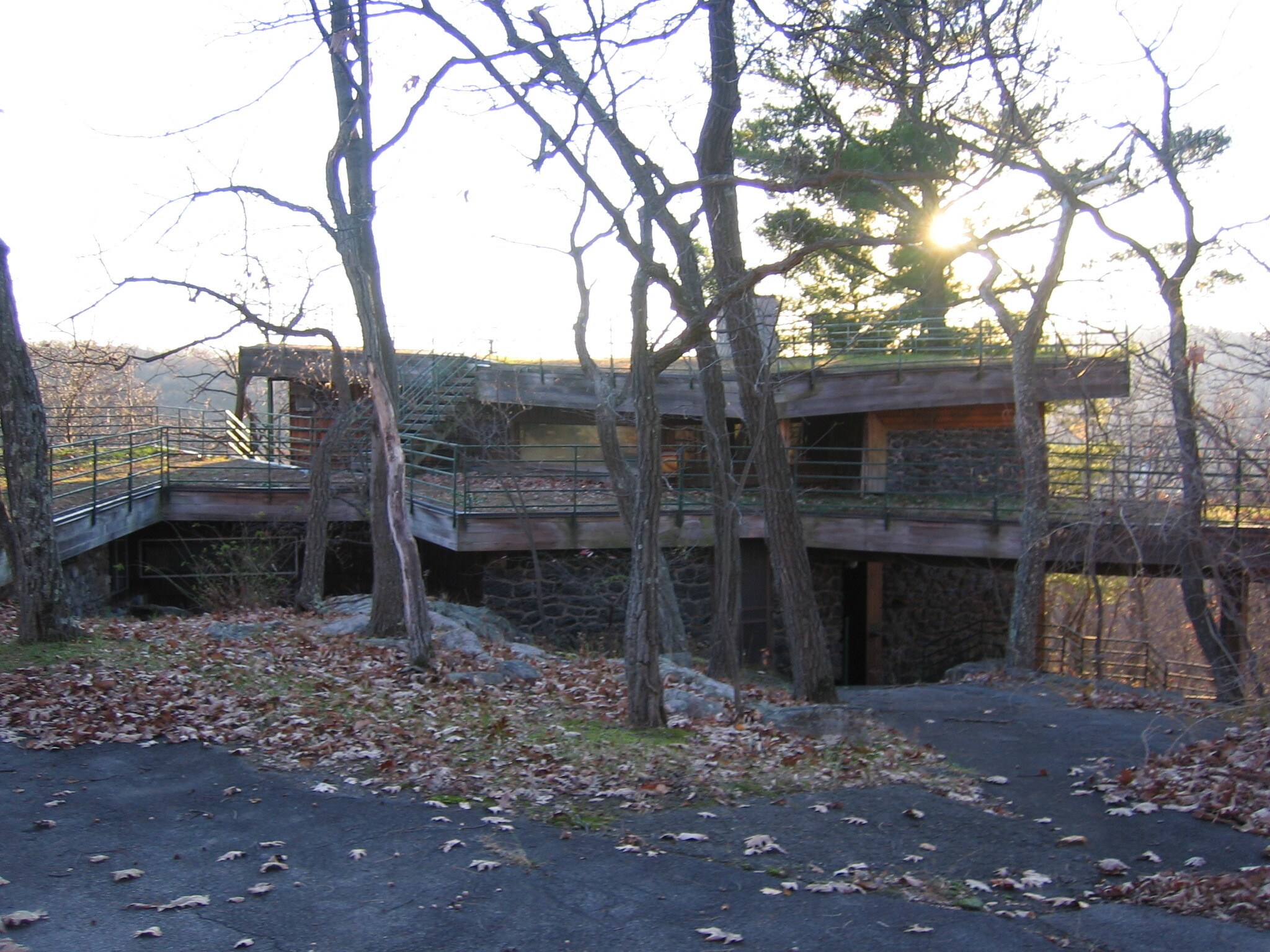 60 Woods Rd, Tuxedo Park, NY à vendre Photo du bâtiment- Image 1 de 10