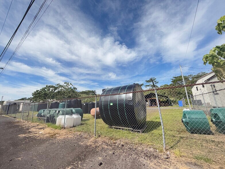 16-118 Liilii St, Keaau, HI à vendre - Photo du bâtiment - Image 2 de 6