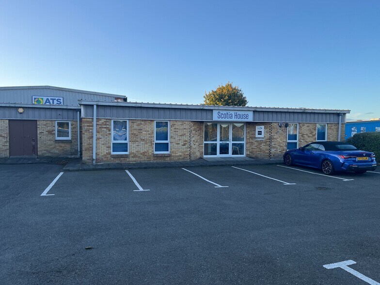 14 Dickson St, Dunfermline à louer - Photo du bâtiment - Image 2 de 12