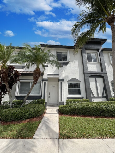 1925 Palm Dr, Homestead, FL à vendre - Photo du bâtiment - Image 3 de 16