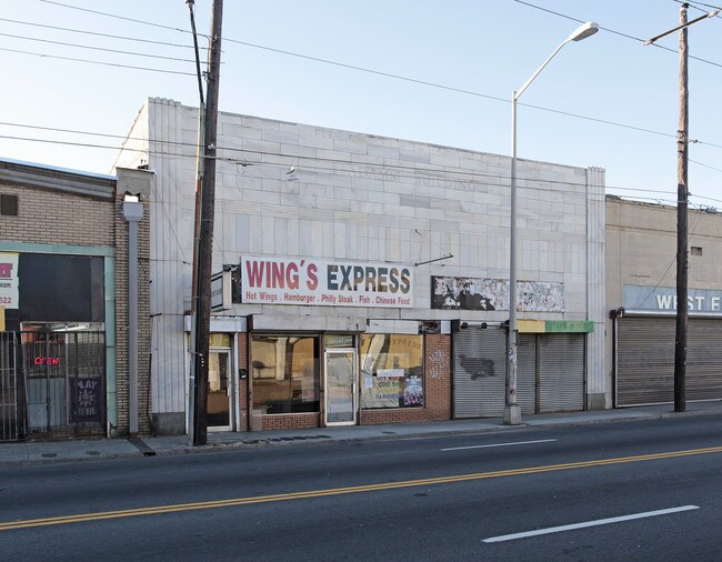 Plus de détails pour 840 Ralph David Abernathy Blvd SW, Atlanta, GA - Commerce de détail à louer