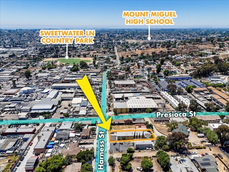 9208 Harness St, Spring Valley, CA à vendre - Photo du bâtiment - Image 3 de 37