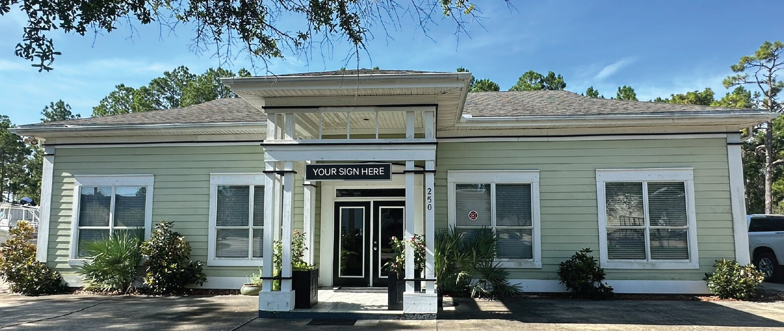 250 Lynn Dr, Santa Rosa Beach, FL à louer Photo du bâtiment- Image 1 de 12