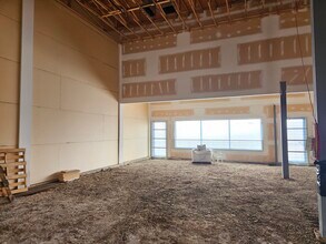 5116 46 Ave, Tofield, AB for lease Interior Photo- Image 2 of 10