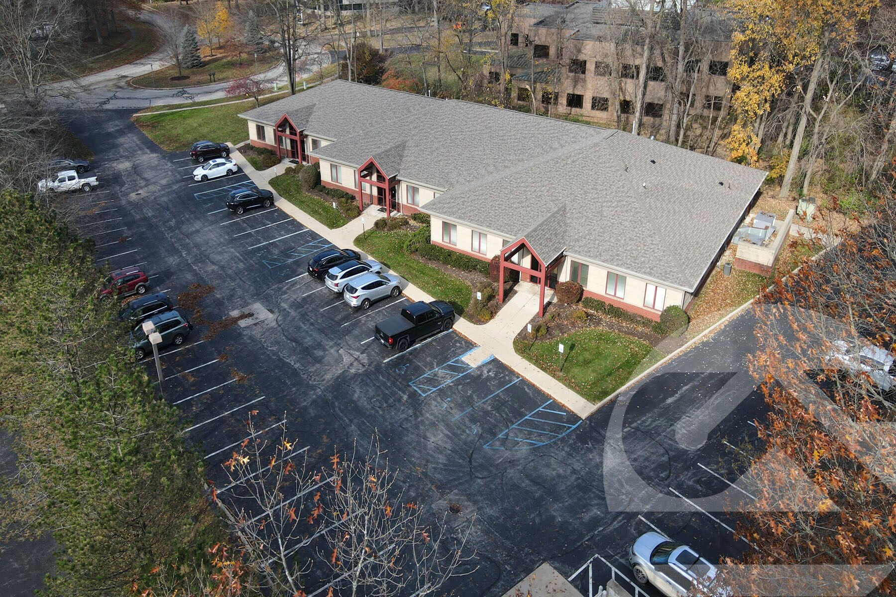 3436-3500 Granite Cir, Toledo, OH à louer Photo du bâtiment- Image 1 de 22