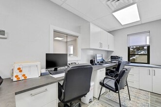 466 Old Hook Rd, Emerson, NJ for lease Interior Photo- Image 2 of 5