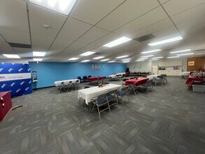 10008 N Dale Mabry Hwy, Tampa, FL à louer Photo intérieure- Image 2 de 3