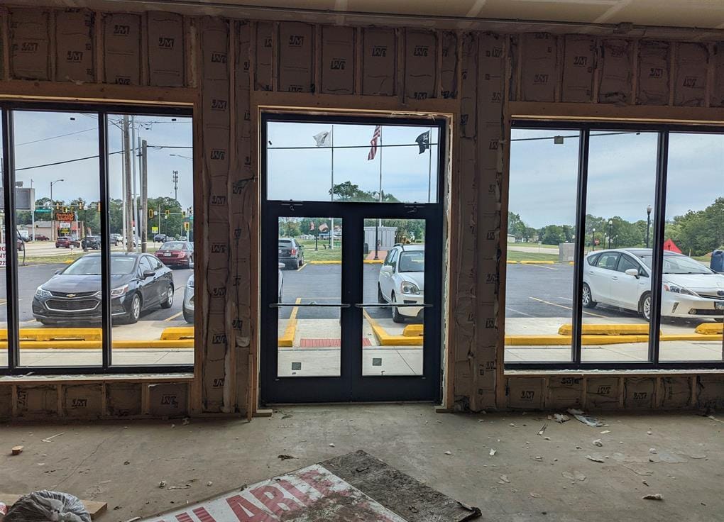 208-216 N Main St, Creve Coeur, IL à louer Photo intérieure- Image 1 de 4