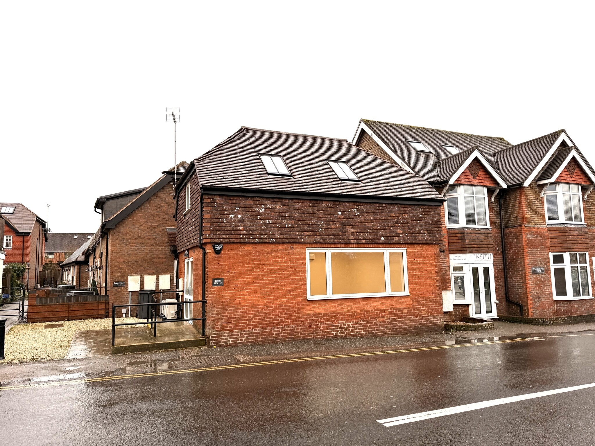 The St, Cowfold for lease Building Photo- Image 1 of 3