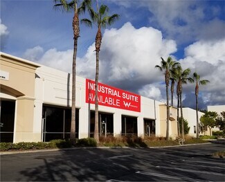 Plus de détails pour 1221 Puerta Del Sol, San Clemente, CA - Industriel à louer