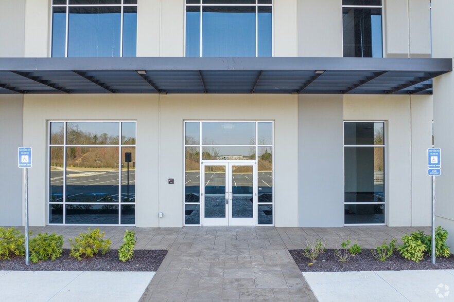 200 NE Logistics Pky, White, GA for lease - Building Photo - Image 3 of 10