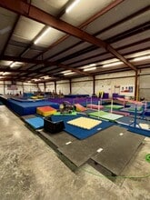 695 N Varnell Rd, Tunnel Hill, GA for lease Interior Photo- Image 2 of 3