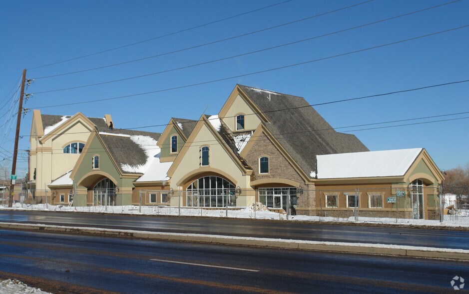 6410 Miller St, Arvada, CO à vendre - Photo du bâtiment - Image 2 de 22