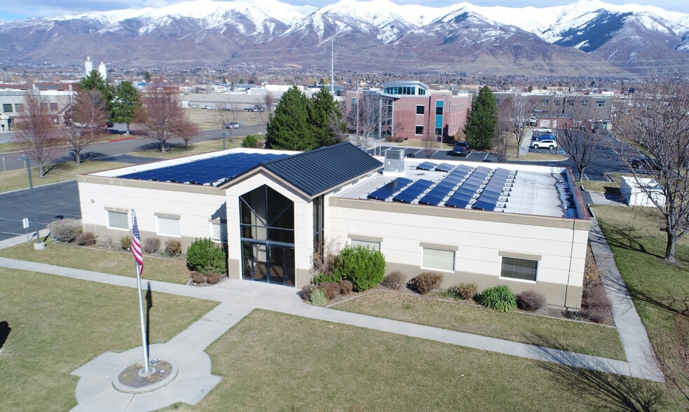 280 N Kays Dr, Kaysville, UT à louer - Photo du bâtiment - Image 2 de 8