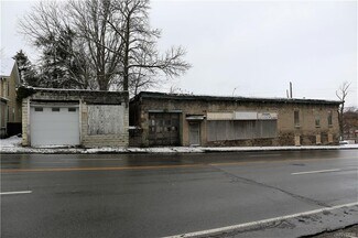 Plus de détails pour 51 S Transit St, Lockport, NY - Commerce de détail à vendre