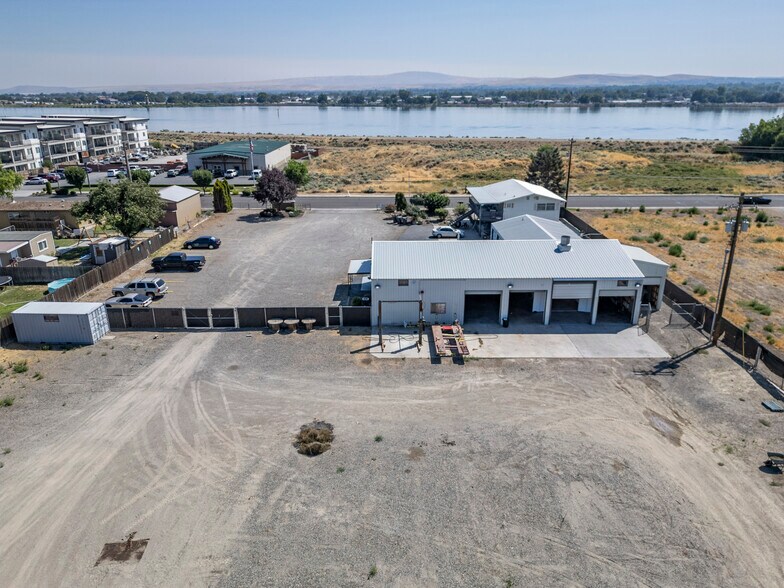 2331 W A St, Pasco, WA à louer - Photo principale - Image 3 de 35