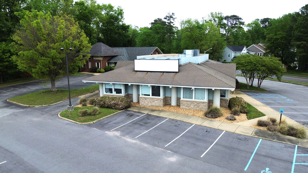 1290 Diamond Springs Rd, Virginia Beach, VA for lease - Building Photo - Image 1 of 6