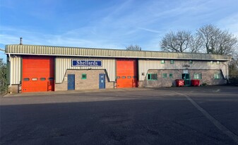 4 Handlemaker Rd, Frome SOM - Services immobiliers commerciaux