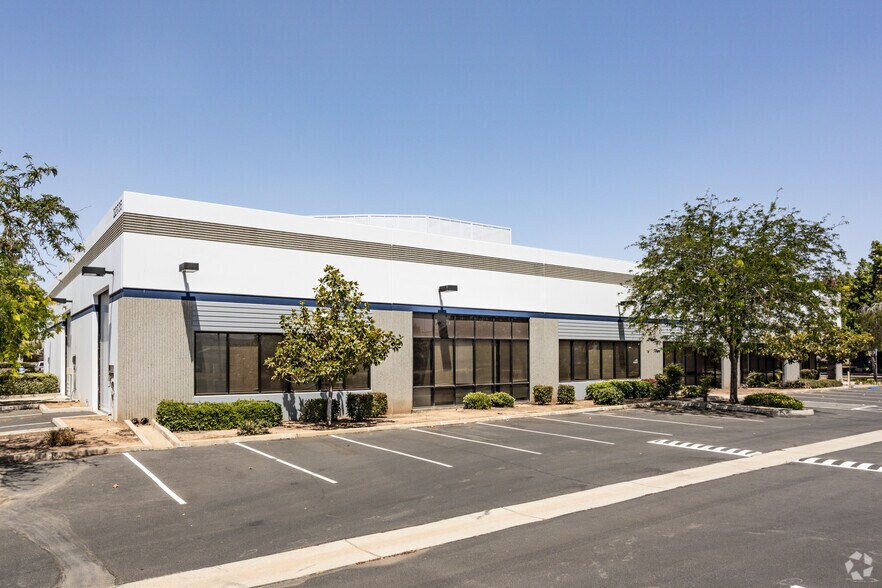 22835 Calle San Juan De Los Lagos, Moreno Valley, CA à vendre - Photo principale - Image 1 de 15