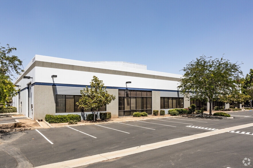 22835 Calle San Juan De Los Lagos, Moreno Valley, CA for sale - Primary Photo - Image 1 of 15