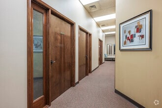 2901 Juan Tabo Blvd NE, Albuquerque, NM for lease Interior Photo- Image 2 of 2