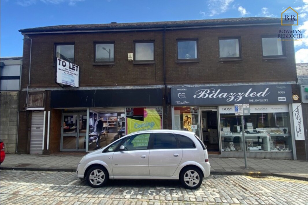 10 West Blackhall St, Greenock à louer Photo principale- Image 1 de 2