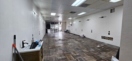 10633-10655 Imperial Hwy, Norwalk, CA for lease Building Photo- Image 2 of 6