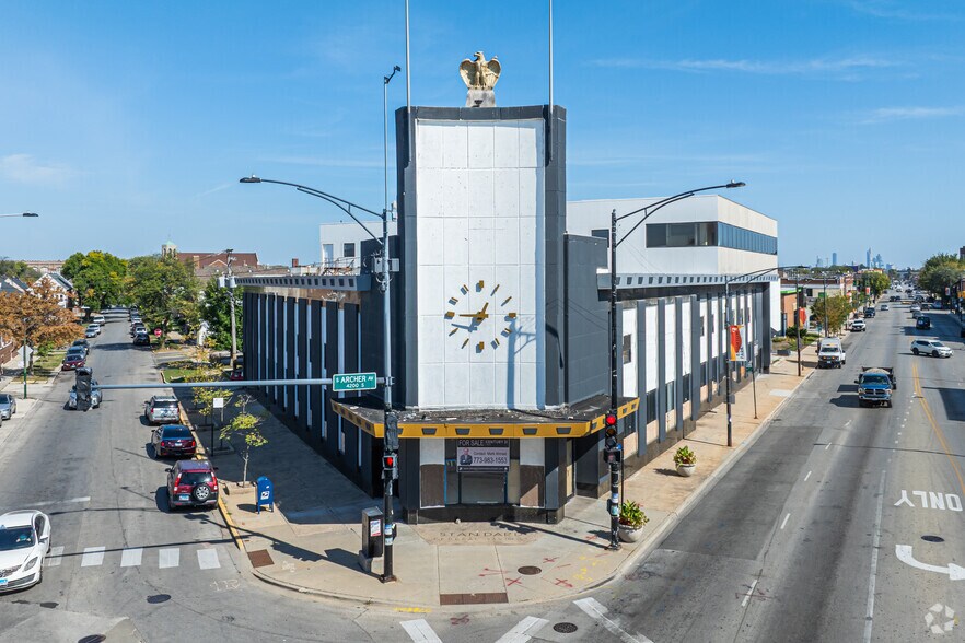 4192 S Archer Ave, Chicago, IL à vendre - Photo principale - Image 1 de 25