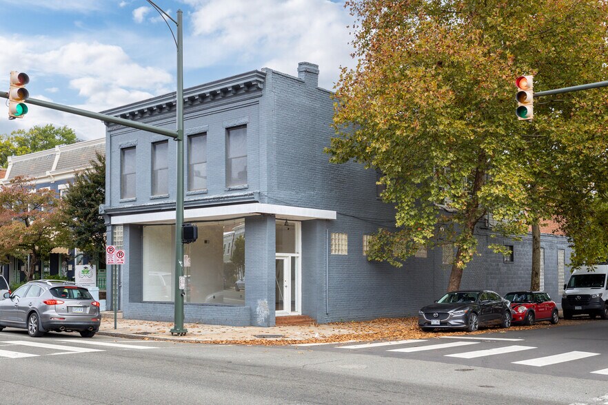 2300 W Main St, Richmond, VA à louer - Photo du bâtiment - Image 1 de 4