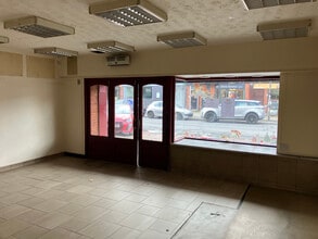 20 Green Ln, Sale for lease Interior Photo- Image 1 of 1