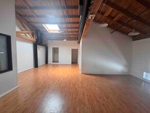 300 S Raymond Ave, Pasadena, CA for lease Interior Photo- Image 2 of 5