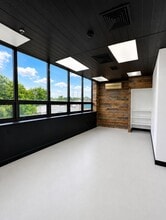 745 Joyce Kilmer Ave, New Brunswick, NJ for lease Interior Photo- Image 2 of 5