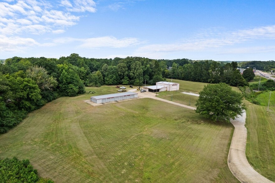 504 S Harper Rd, Corinth, MS for sale - Primary Photo - Image 1 of 45