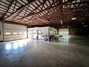 12630 Walnut Creek Pike, Ashville, OH for lease Interior Photo- Image 1 of 13