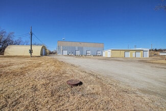 Plus de détails pour 1003 S 12th St, Marshalltown, IA - Industriel à vendre