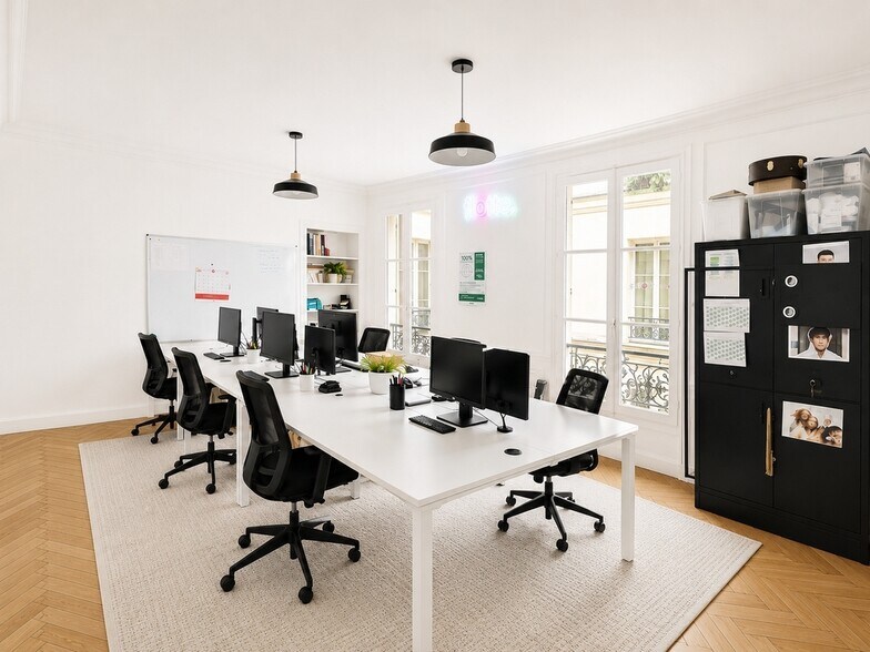 Office in Paris for lease - Interior Photo - Image 3 of 5